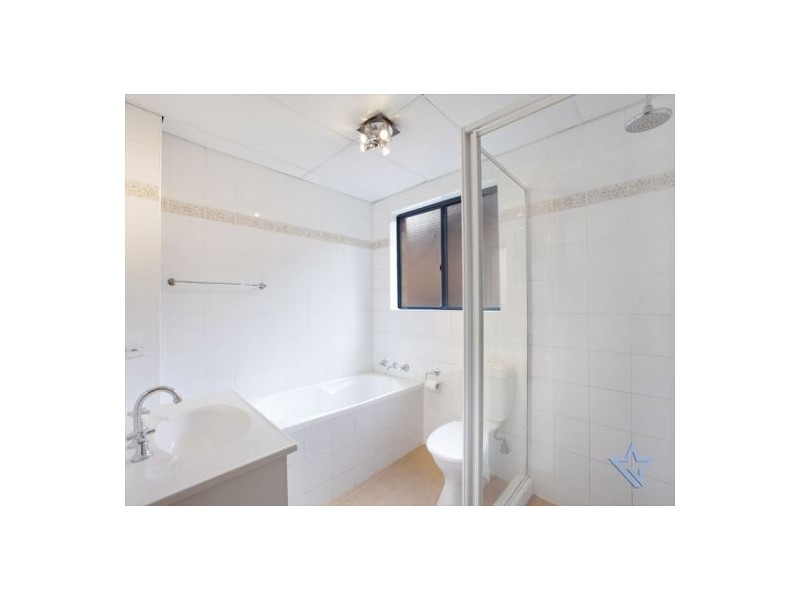 5/124 Good Street, Harris Park NSW 2150