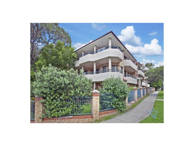 5/124 Good Street, Harris Park NSW 2150