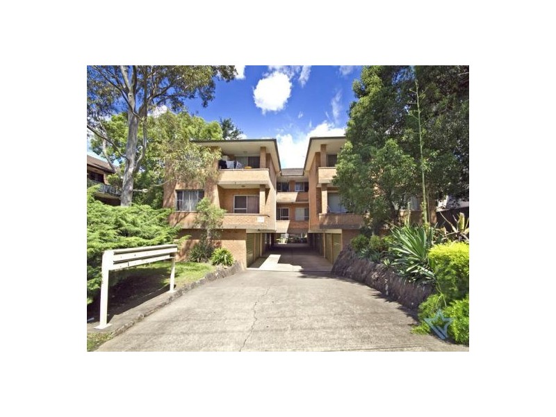 8/104-106 Railway Street, Granville NSW 2142
