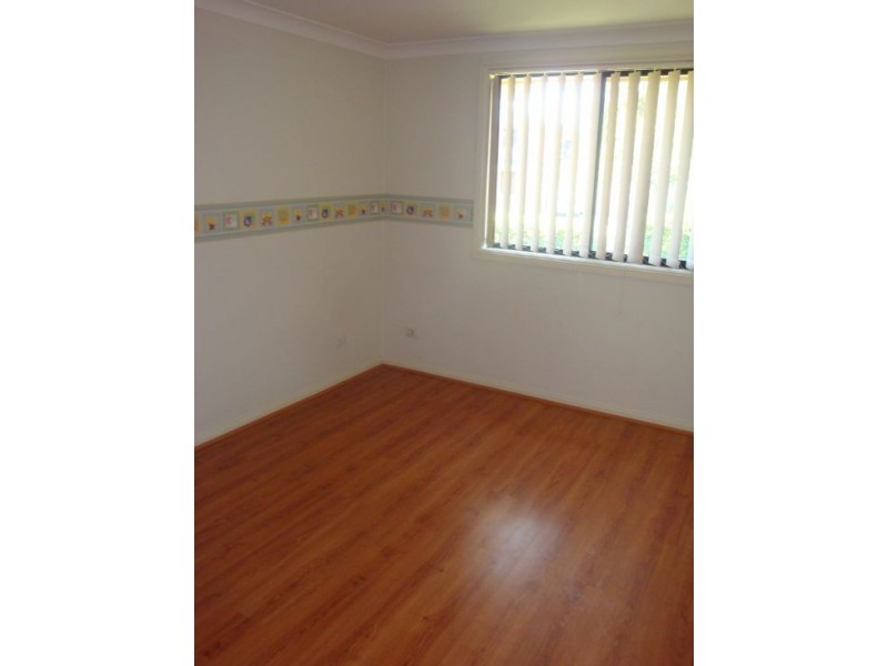 2A Bernard St, Westmead NSW 2145