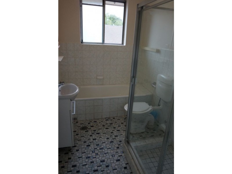 8/81 Virginia Street, Rosehill NSW 2142