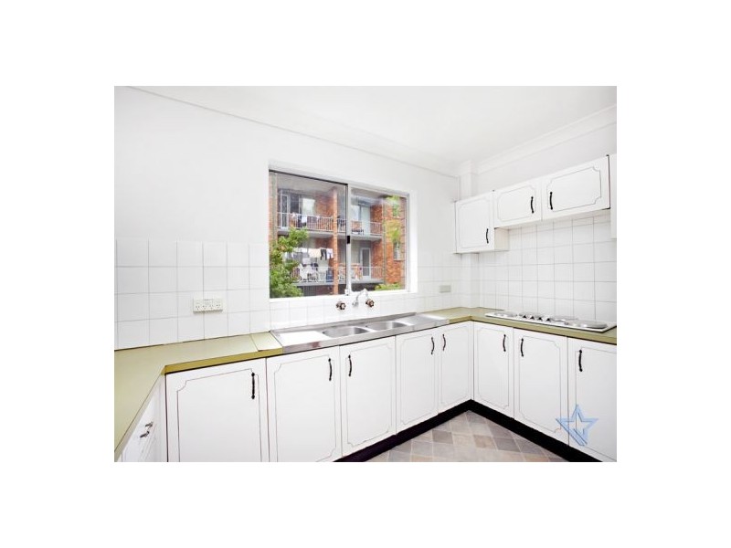 10/7-9 Queens Road, Westmead NSW 2145