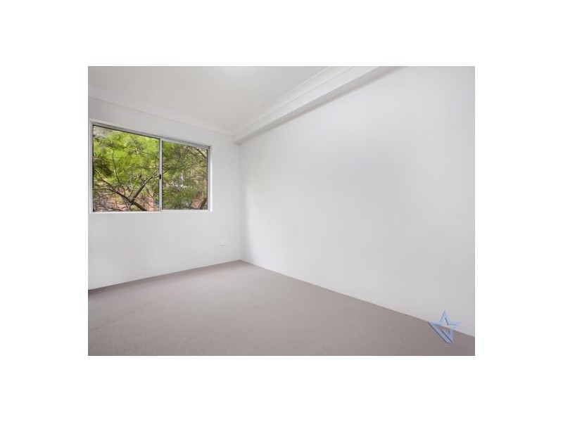 10/7-9 Queens Road, Westmead NSW 2145