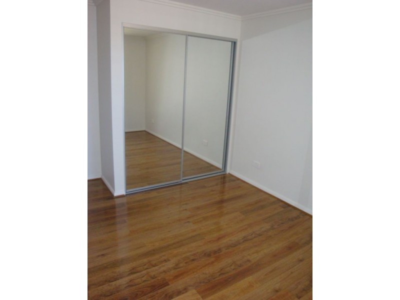 31 Hickory Road, Bonnyrigg NSW 2177