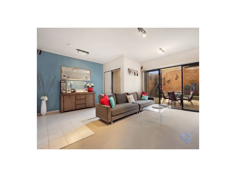 6/2 Charles Street, Carlingford NSW 2118