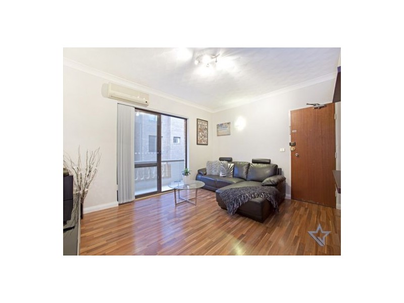 4/17 Central Avenue, Westmead NSW 2145