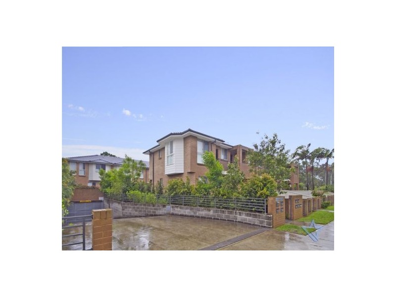 4/53-55 Hammers Road, Northmead NSW 2152