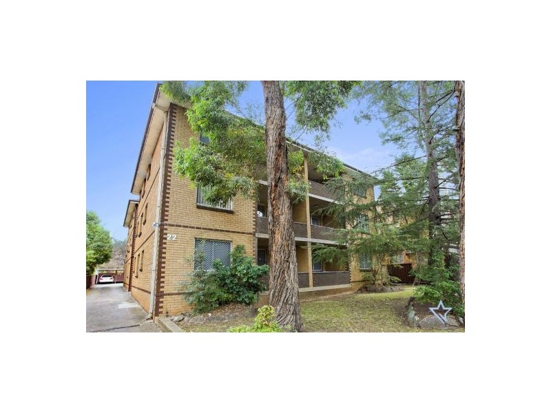2/22 Helen Street, Westmead NSW 2145