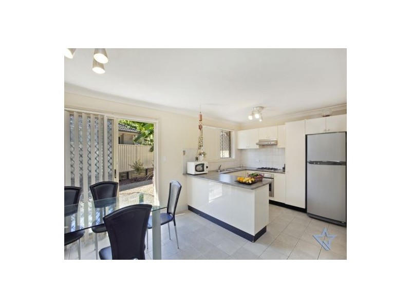 3/18 Belinda Place, Mays Hill NSW 2145