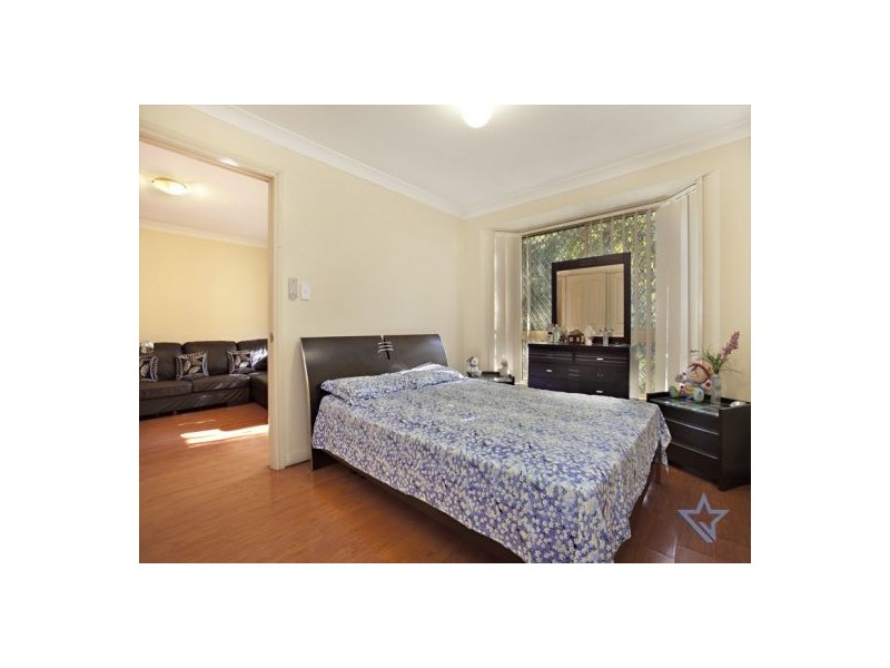 3/18 Belinda Place, Mays Hill NSW 2145