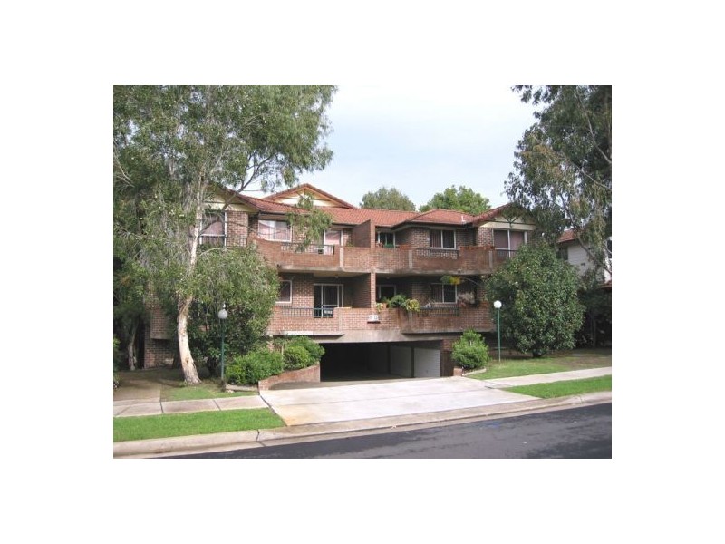 1/11-13 Gladstone Street, North Parramatta NSW 2151