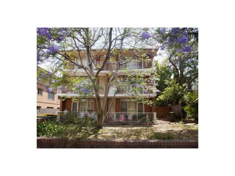 6/142A Good Street, Harris Park NSW 2150