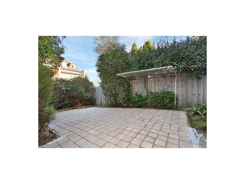 2/8-16 Virginia Street, Rosehill NSW 2142