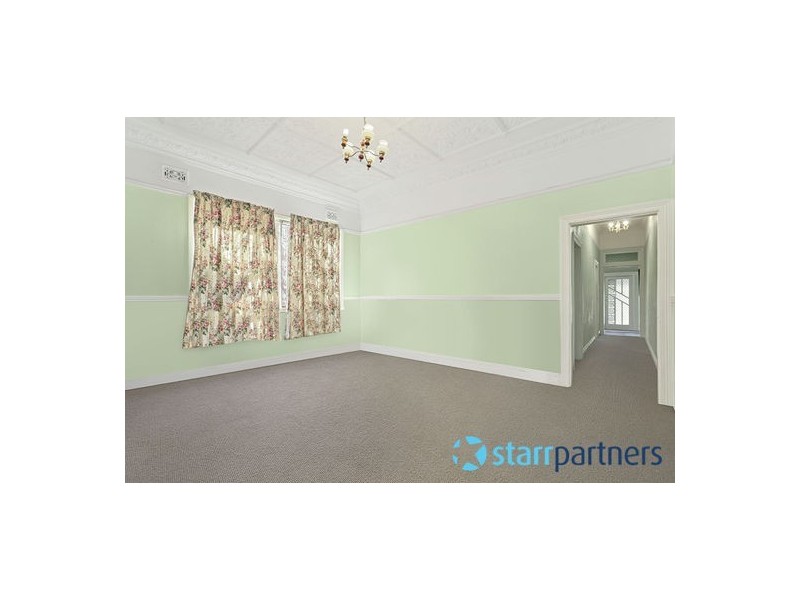 38 Alfred St, Granville NSW 2142