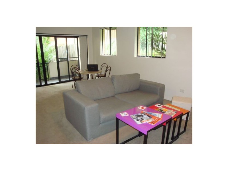 13/43 Bowden Street, Harris Park NSW 2150