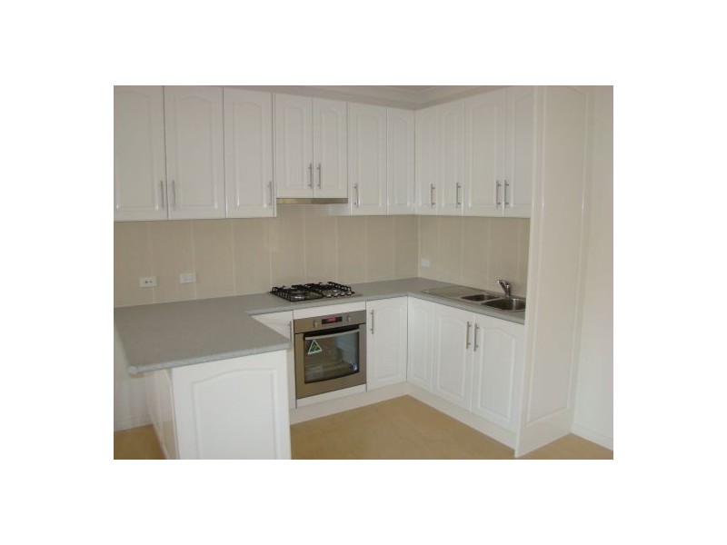 9 Anderson Street, Westmead NSW 2145