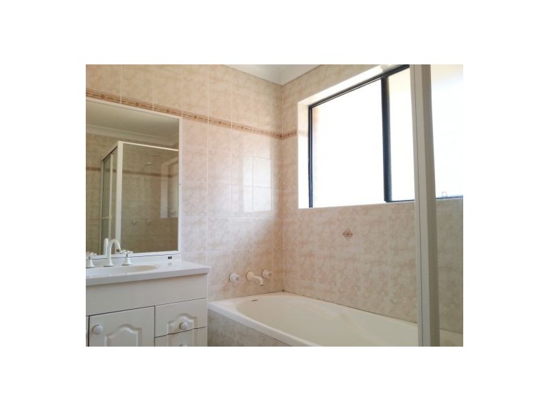 4/130 Good Street, Harris Park NSW 2150