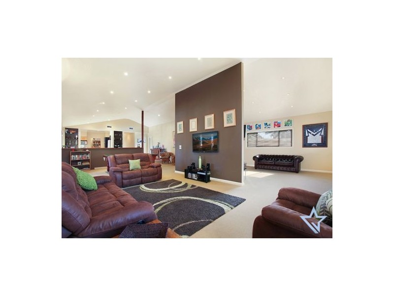 5 Budgeree Road, Toongabbie NSW 2146