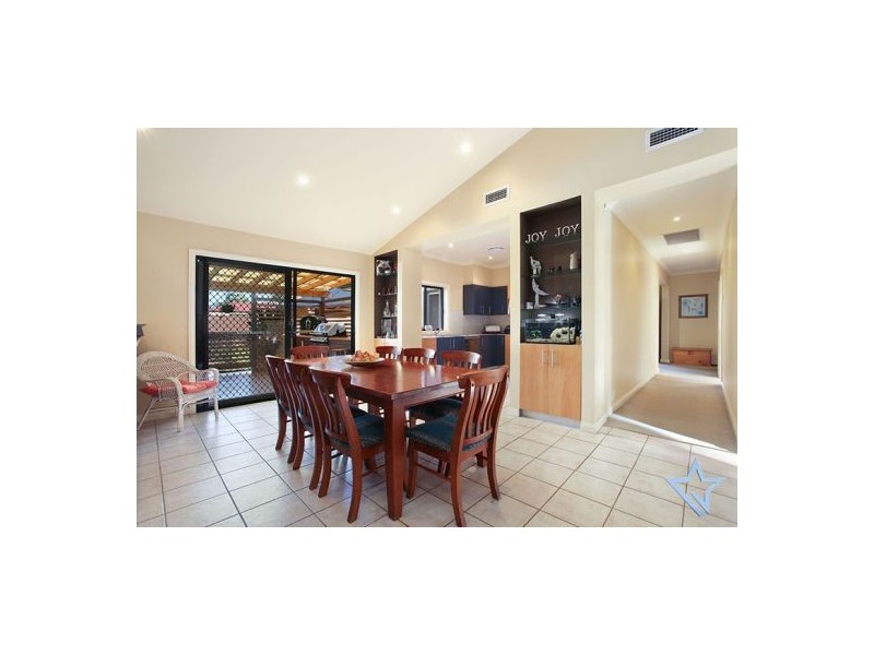5 Budgeree Road, Toongabbie NSW 2146