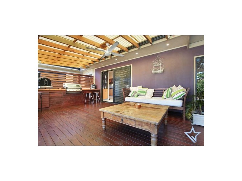 5 Budgeree Road, Toongabbie NSW 2146