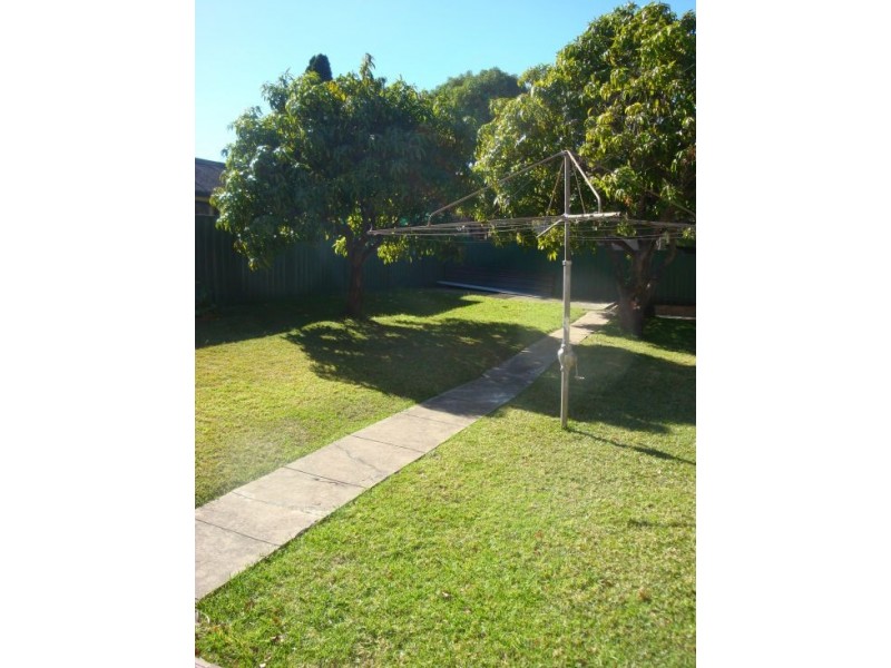 87 Arthur Street, Rosehill NSW 2142