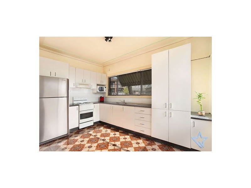 9 Jacqueline Crescent, Greenacre NSW 2190