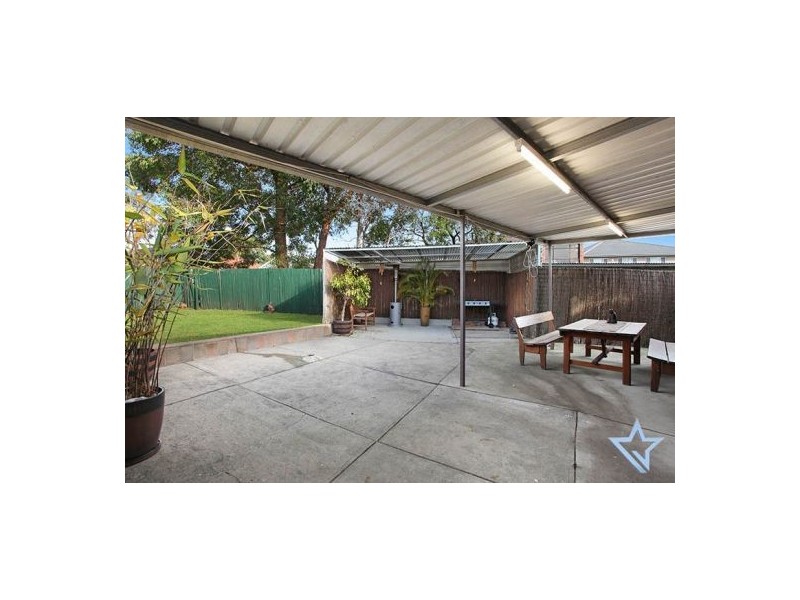 9 Jacqueline Crescent, Greenacre NSW 2190