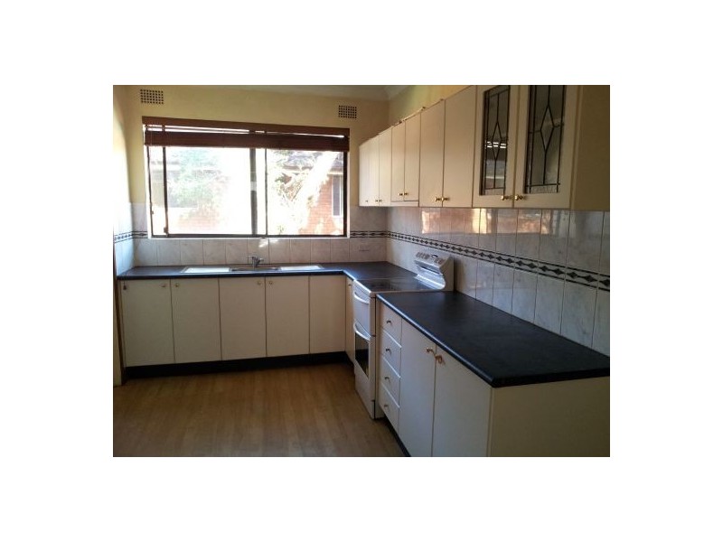 1/24-28 Wigram Street, Harris Park NSW 2150