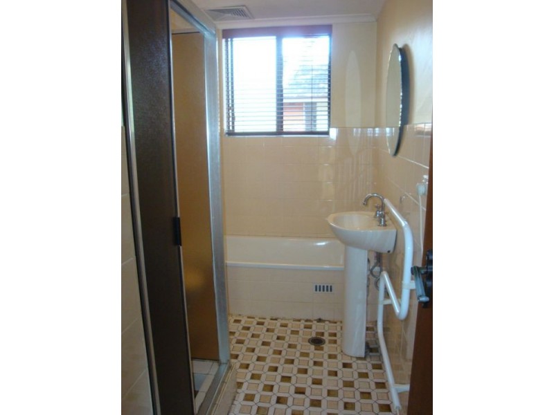 1/24-28 Wigram Street, Harris Park NSW 2150