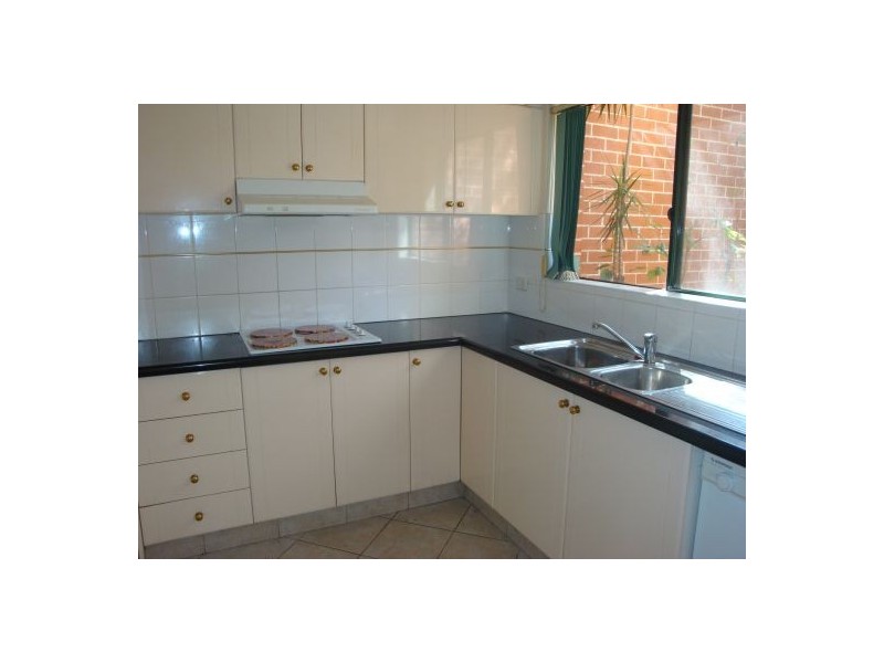 4/27 Brabyn Street, North Parramatta NSW 2151