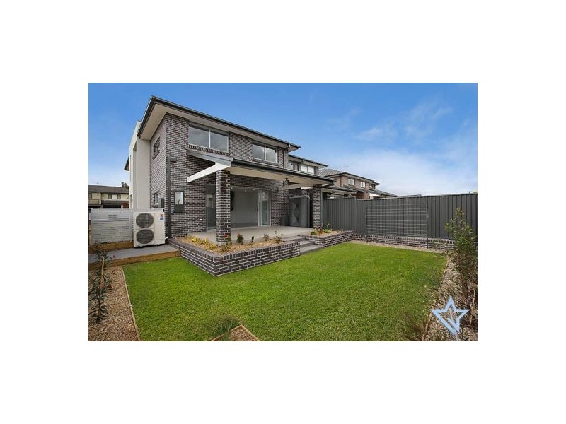 18 Mills Street, Merrylands NSW 2160