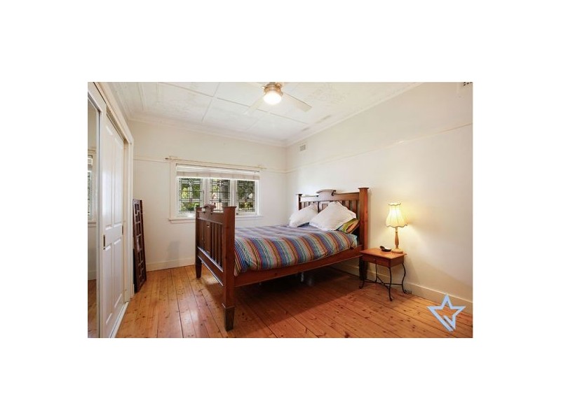 10 Joyner Street, Westmead NSW 2145