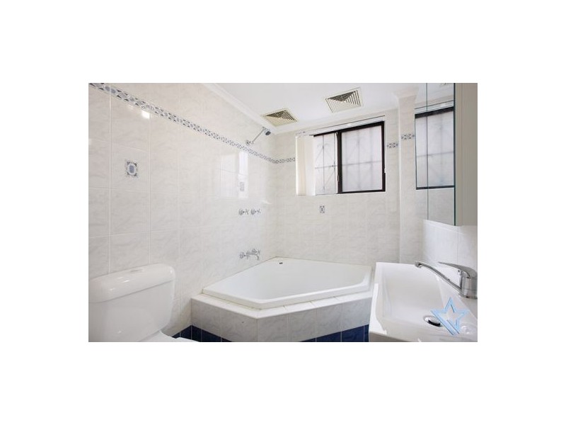 2/14 Albert Street, North Parramatta NSW 2151