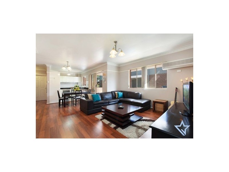 2/25 Stewart Street, Parramatta NSW 2150