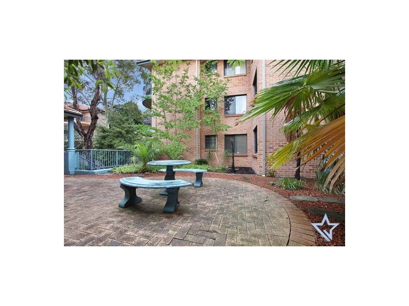 6/2-6 Priddle Street, Westmead NSW 2145