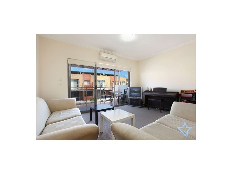 12/2 Howard Avenue, Northmead NSW 2152