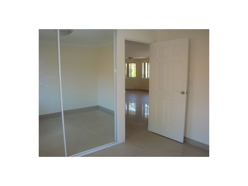 6/124 Good Street, Harris Park NSW 2150