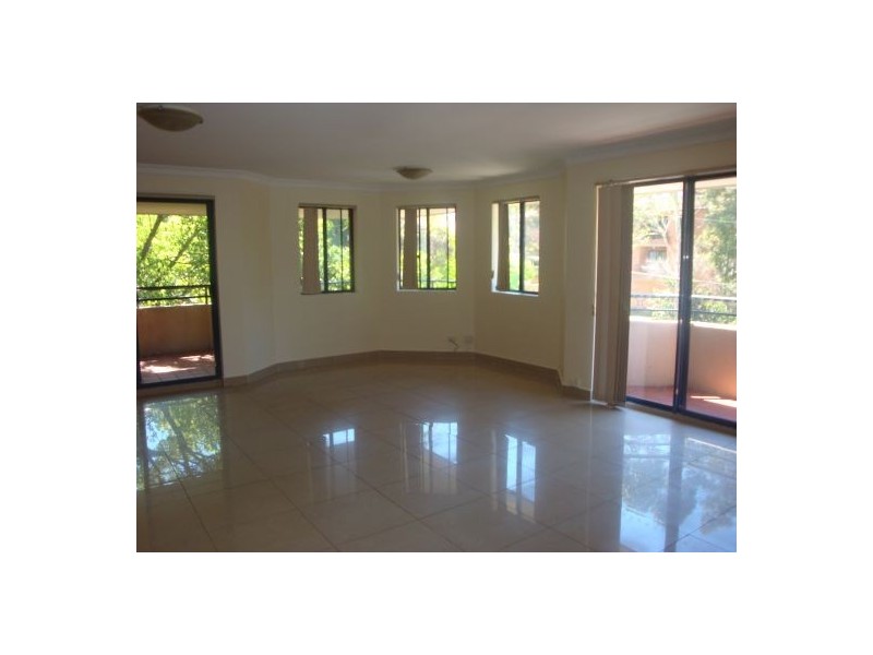 6/124 Good Street, Harris Park NSW 2150