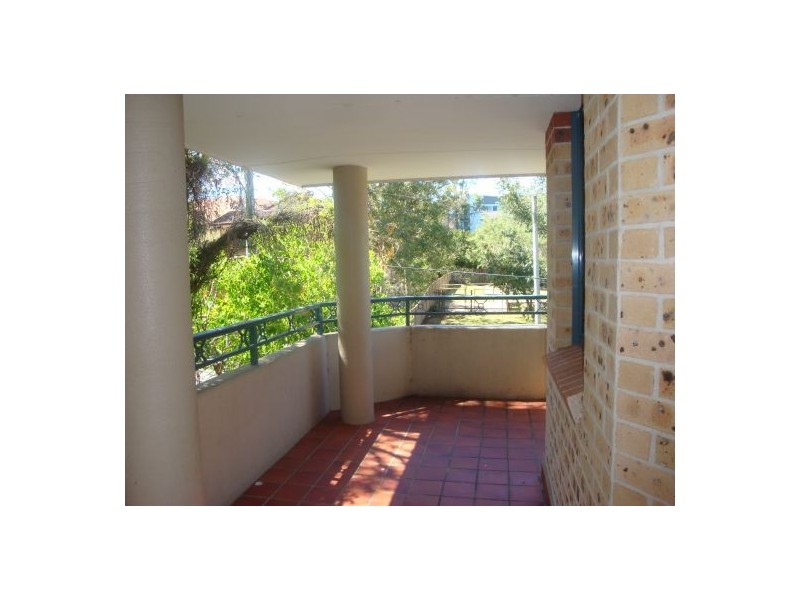 6/124 Good Street, Harris Park NSW 2150