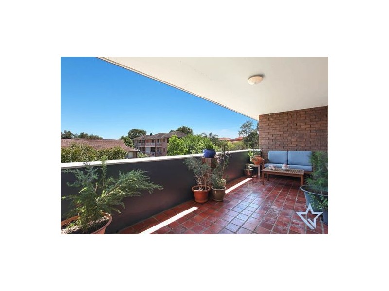 28/11a Betts Street, Parramatta NSW 2150