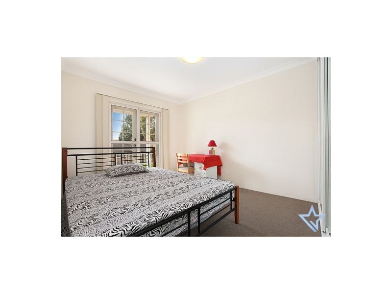 2/17 Villiers Street, Parramatta NSW 2150