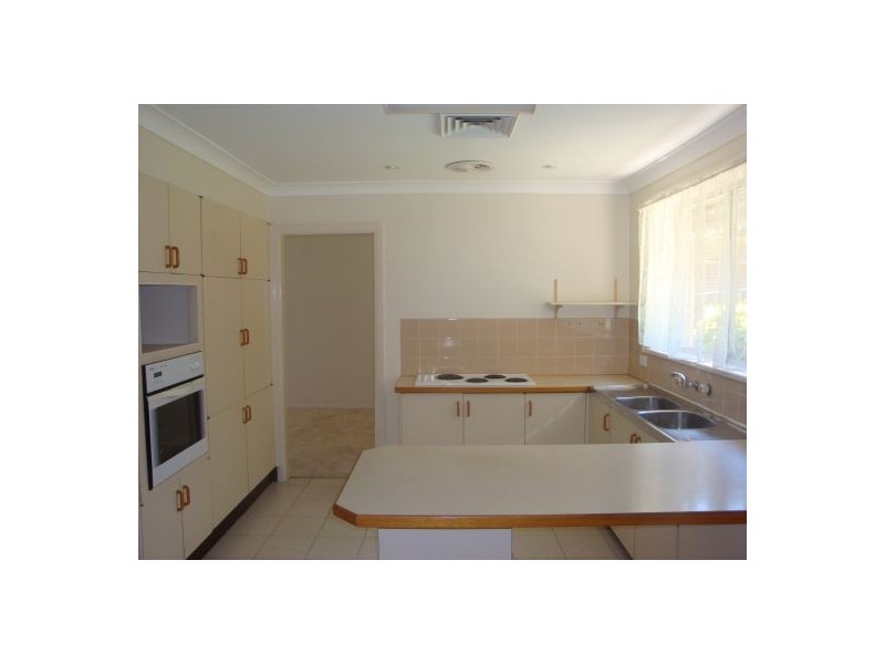 11 Oleander Street, Greystanes NSW 2145