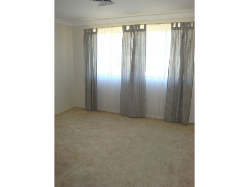 11 Oleander Street, Greystanes NSW 2145