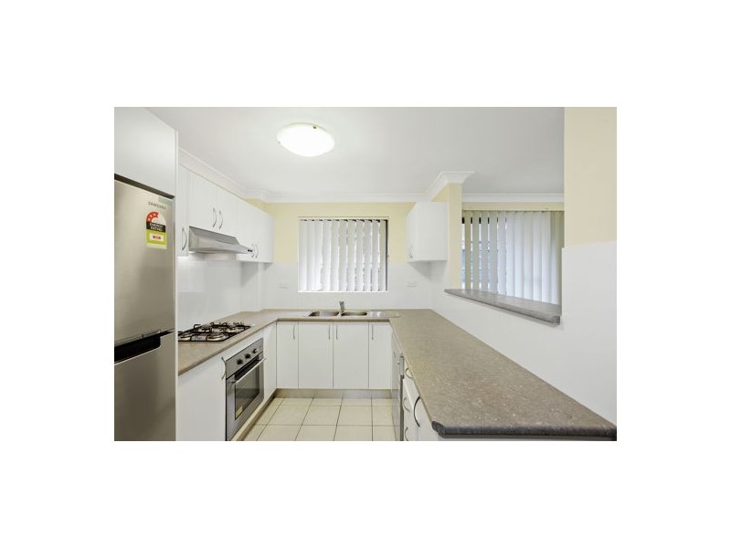 7/234 Targo Road, Toongabbie NSW 2146
