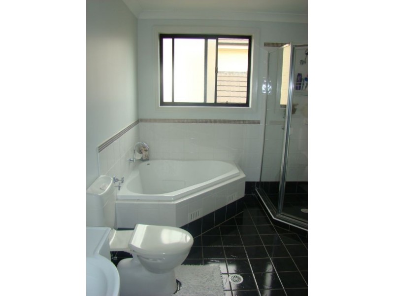 6 Peridot Place, Glenwood NSW 2768