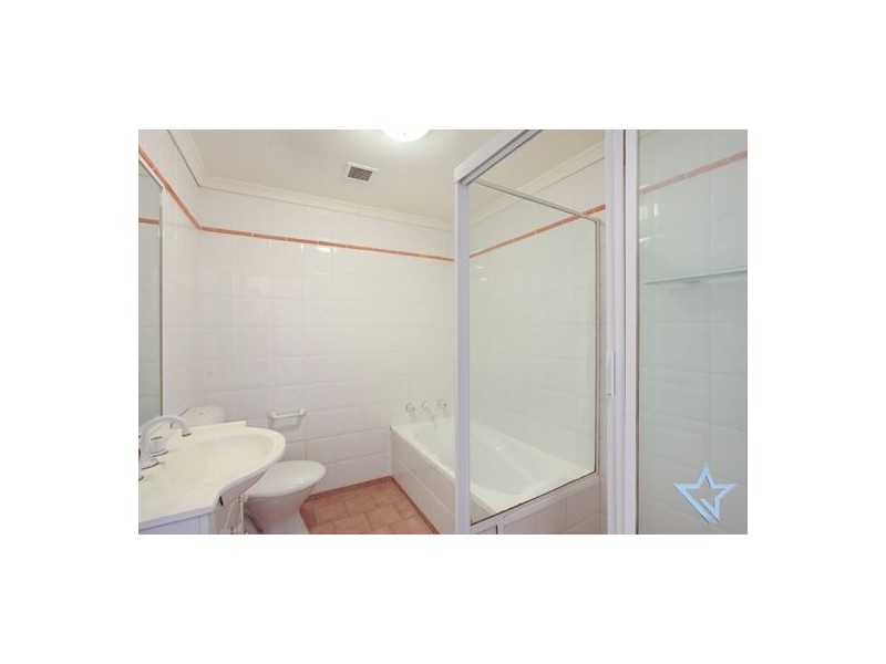 4/3-5 Oakes Street, Westmead NSW 2145