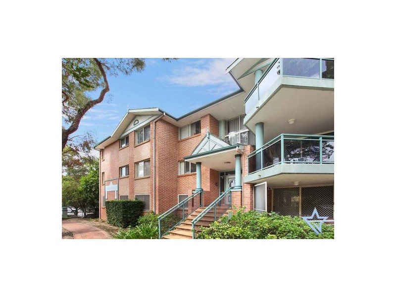 12/64 Fullagar Road, Wentworthville NSW 2145