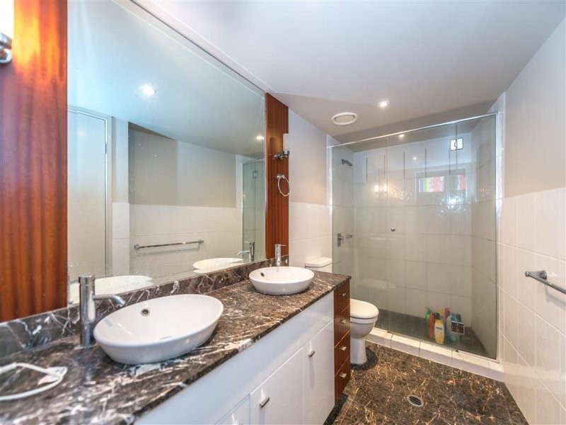 2233/23 Ferny Ave, Surfers Paradise QLD 4217