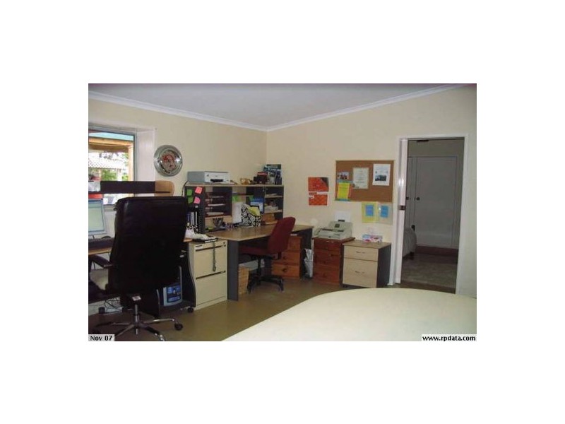 30 Malling St, Waterford QLD 4133