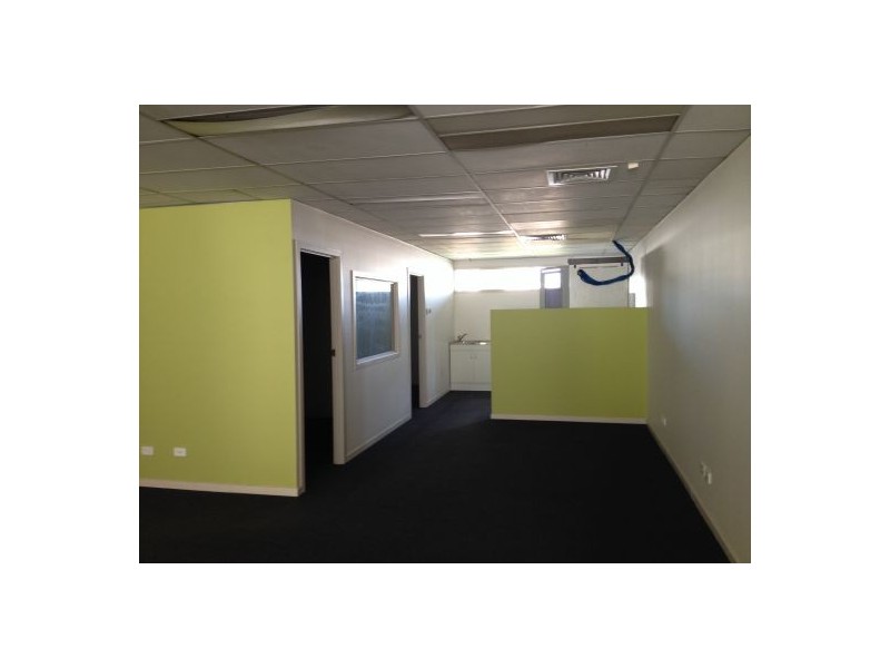 888 Boundary Road, Coopers Plains QLD 4108